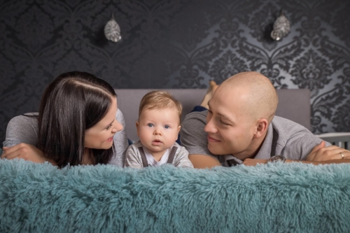 konwalijka_fotografia_dziecieca_sanok_rodzinna_lifestyle_sesja_w_domu_klienta_newborn_baby3